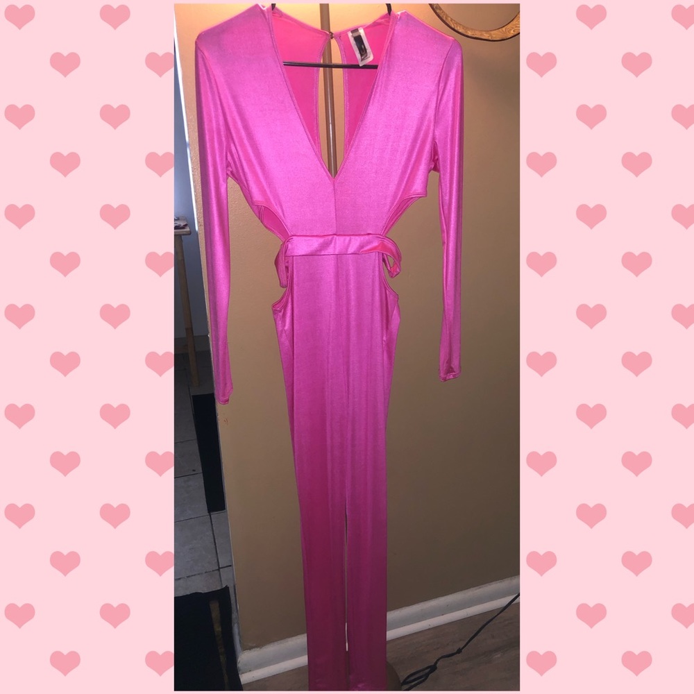 Only wore once/silky material